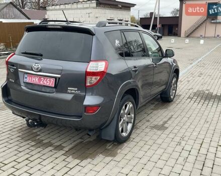 Серый Тойота РАВ 4, объемом двигателя 2.2 л и пробегом 288 тыс. км за 13200 $, фото 11 на Automoto.ua