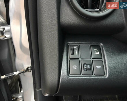 Сірий Тойота РАВ 4, об'ємом двигуна 2 л та пробігом 101 тис. км за 8500 $, фото 2 на Automoto.ua