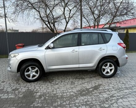 Сірий Тойота РАВ 4, об'ємом двигуна 2.2 л та пробігом 322 тис. км за 9300 $, фото 2 на Automoto.ua