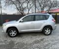 Сірий Тойота РАВ 4, об'ємом двигуна 2.2 л та пробігом 322 тис. км за 9300 $, фото 2 на Automoto.ua