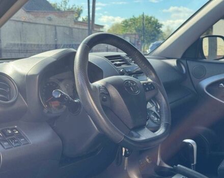 Серый Тойота РАВ 4, объемом двигателя 2 л и пробегом 161 тыс. км за 12799 $, фото 7 на Automoto.ua