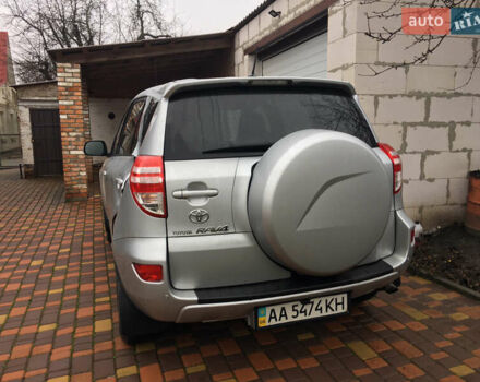 Сірий Тойота РАВ 4, об'ємом двигуна 2 л та пробігом 101 тис. км за 8500 $, фото 34 на Automoto.ua