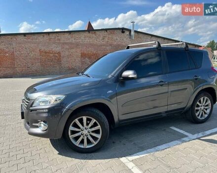 Серый Тойота РАВ 4, объемом двигателя 2.23 л и пробегом 215 тыс. км за 13799 $, фото 21 на Automoto.ua