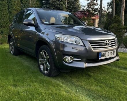 Серый Тойота РАВ 4, объемом двигателя 0 л и пробегом 198 тыс. км за 5500 $, фото 2 на Automoto.ua