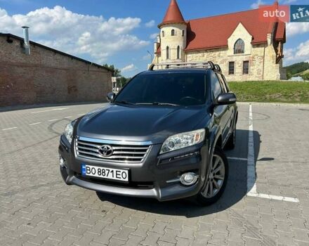 Серый Тойота РАВ 4, объемом двигателя 2.23 л и пробегом 215 тыс. км за 13799 $, фото 10 на Automoto.ua