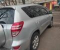 Серый Тойота РАВ 4, объемом двигателя 2 л и пробегом 175 тыс. км за 13500 $, фото 2 на Automoto.ua