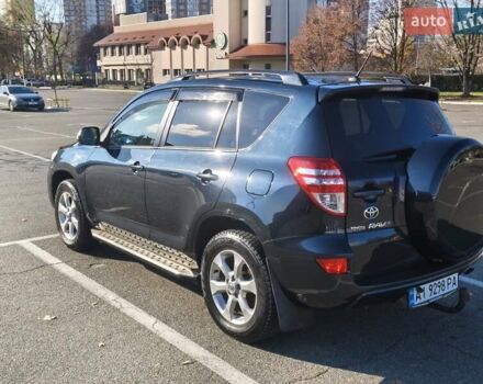 Сірий Тойота РАВ 4, об'ємом двигуна 2 л та пробігом 185 тис. км за 12500 $, фото 8 на Automoto.ua