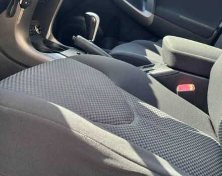 Серый Тойота РАВ 4, объемом двигателя 2 л и пробегом 161 тыс. км за 12799 $, фото 9 на Automoto.ua