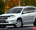 Сірий Тойота РАВ 4, об'ємом двигуна 2 л та пробігом 143 тис. км за 12800 $, фото 7 на Automoto.ua