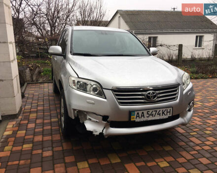 Сірий Тойота РАВ 4, об'ємом двигуна 2 л та пробігом 101 тис. км за 8500 $, фото 23 на Automoto.ua