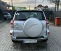 Сірий Тойота РАВ 4, об'ємом двигуна 2.2 л та пробігом 322 тис. км за 9300 $, фото 4 на Automoto.ua