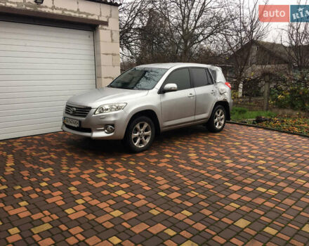 Сірий Тойота РАВ 4, об'ємом двигуна 2 л та пробігом 101 тис. км за 8500 $, фото 12 на Automoto.ua