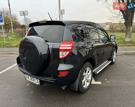 Серый Тойота РАВ 4, объемом двигателя 2.36 л и пробегом 126 тыс. км за 17000 $, фото 4 на Automoto.ua