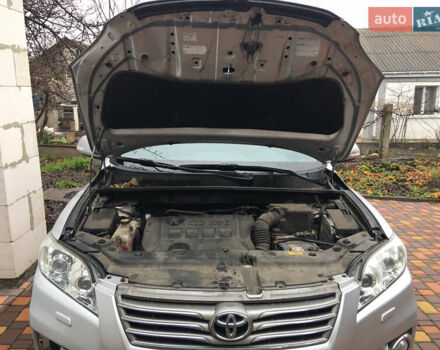 Сірий Тойота РАВ 4, об'ємом двигуна 2 л та пробігом 101 тис. км за 8500 $, фото 26 на Automoto.ua