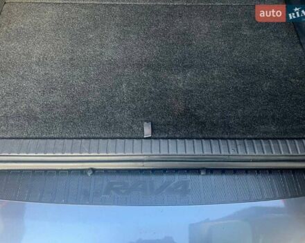 Серый Тойота РАВ 4, объемом двигателя 2.2 л и пробегом 308 тыс. км за 12499 $, фото 21 на Automoto.ua