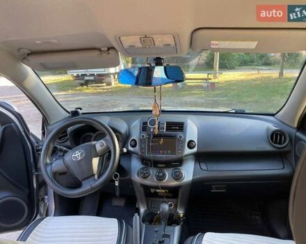 Серый Тойота РАВ 4, объемом двигателя 1.99 л и пробегом 160 тыс. км за 15500 $, фото 14 на Automoto.ua