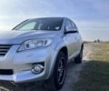 Тойота РАВ 4 2012 в Ровно на Automoto.ua Серый Тойота РАВ 4, объемом двигателя 2.2 л и пробегом 257 тыс. км за 13950 $, фото 6 на Automoto.ua