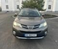 Серый Тойота РАВ 4, объемом двигателя 2.5 л и пробегом 180 тыс. км за 17700 $, фото 2 на Automoto.ua