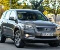 Сірий Тойота РАВ 4, об'ємом двигуна 2.2 л та пробігом 187 тис. км за 7200 $, фото 8 на Automoto.ua