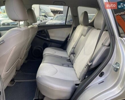 Тойота РАВ 4 2012 в Львове на Automoto.ua Серый Тойота РАВ 4, объемом двигателя 0 л и пробегом 142 тыс. км за 11500 $, фото 20 на Automoto.ua