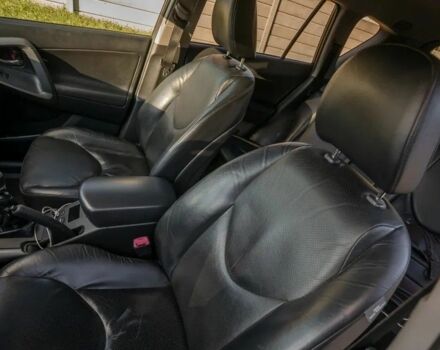 Сірий Тойота РАВ 4, об'ємом двигуна 2.2 л та пробігом 187 тис. км за 7200 $, фото 19 на Automoto.ua