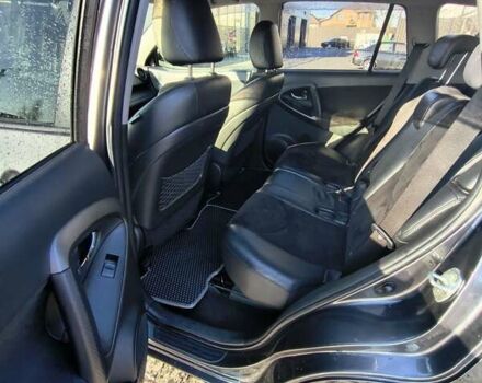 Сірий Тойота РАВ 4, об'ємом двигуна 2 л та пробігом 124 тис. км за 13800 $, фото 22 на Automoto.ua