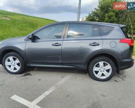 Сірий Тойота РАВ 4, об'ємом двигуна 2.49 л та пробігом 276 тис. км за 17250 $, фото 7 на Automoto.ua