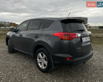 Сірий Тойота РАВ 4, об'ємом двигуна 2.49 л та пробігом 180 тис. км за 15900 $, фото 1 на Automoto.ua