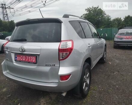 Серый Тойота РАВ 4, объемом двигателя 2.2 л и пробегом 223 тыс. км за 14700 $, фото 4 на Automoto.ua