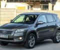 Сірий Тойота РАВ 4, об'ємом двигуна 2.2 л та пробігом 187 тис. км за 8000 $, фото 1 на Automoto.ua