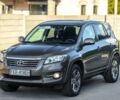 Сірий Тойота РАВ 4, об'ємом двигуна 2.2 л та пробігом 187 тис. км за 8000 $, фото 7 на Automoto.ua