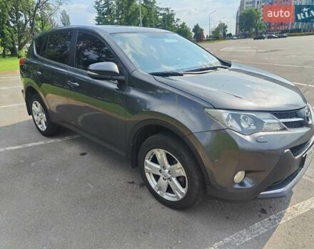 Сірий Тойота РАВ 4, об'ємом двигуна 2.49 л та пробігом 276 тис. км за 17250 $, фото 2 на Automoto.ua