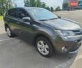 Сірий Тойота РАВ 4, об'ємом двигуна 2.49 л та пробігом 276 тис. км за 17250 $, фото 2 на Automoto.ua