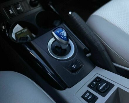 Серый Тойота РАВ 4, объемом двигателя 0 л и пробегом 210 тыс. км за 10490 $, фото 20 на Automoto.ua