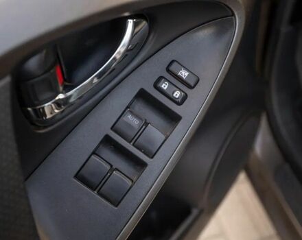 Сірий Тойота РАВ 4, об'ємом двигуна 2.2 л та пробігом 187 тис. км за 8000 $, фото 13 на Automoto.ua