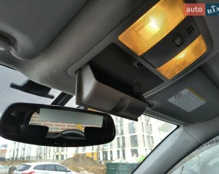 Сірий Тойота РАВ 4, об'ємом двигуна 2 л та пробігом 124 тис. км за 13800 $, фото 1 на Automoto.ua