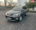 Серый Тойота РАВ 4, объемом двигателя 2.49 л и пробегом 181 тыс. км за 15700 $, фото 1 на Automoto.ua