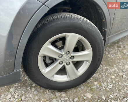 Тойота РАВ 4 2012 в Львове на Automoto.ua Серый Тойота РАВ 4, объемом двигателя 2.49 л и пробегом 180 тыс. км за 16500 $, фото 7 на Automoto.ua