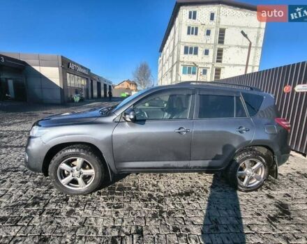 Сірий Тойота РАВ 4, об'ємом двигуна 2 л та пробігом 124 тис. км за 13800 $, фото 26 на Automoto.ua