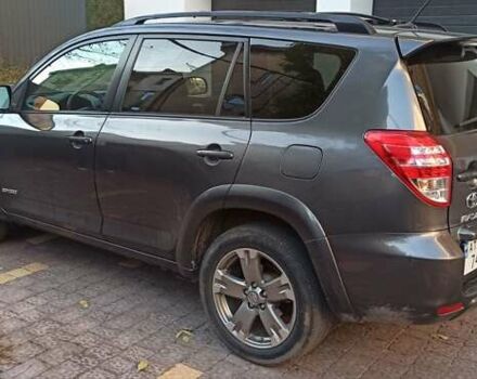 Сірий Тойота РАВ 4, об'ємом двигуна 2.5 л та пробігом 219 тис. км за 13900 $, фото 4 на Automoto.ua