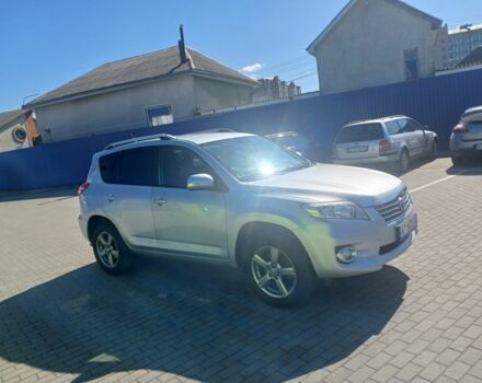 Серый Тойота РАВ 4, объемом двигателя 2.2 л и пробегом 251 тыс. км за 12000 $, фото 1 на Automoto.ua