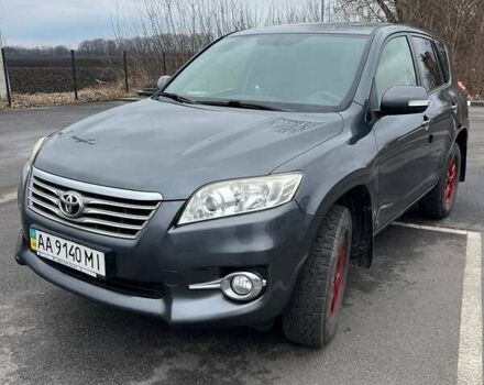 Серый Тойота РАВ 4, объемом двигателя 2 л и пробегом 144 тыс. км за 12500 $, фото 2 на Automoto.ua