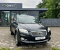 Серый Тойота РАВ 4, объемом двигателя 2.23 л и пробегом 187 тыс. км за 12500 $, фото 1 на Automoto.ua
