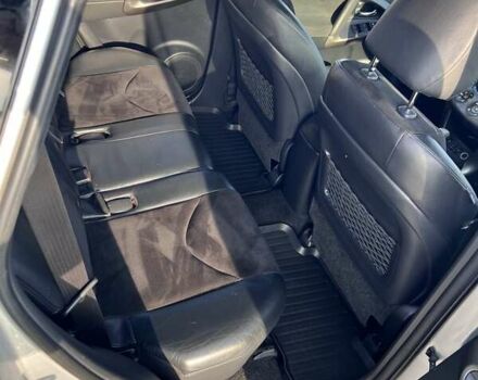 Тойота РАВ 4 2012 в Ровно на Automoto.ua Серый Тойота РАВ 4, объемом двигателя 2.2 л и пробегом 257 тыс. км за 13950 $, фото 29 на Automoto.ua