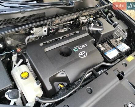 Сірий Тойота РАВ 4, об'ємом двигуна 2.23 л та пробігом 185 тис. км за 13800 $, фото 2 на Automoto.ua