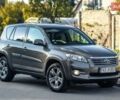 Сірий Тойота РАВ 4, об'ємом двигуна 2.2 л та пробігом 187 тис. км за 11000 $, фото 5 на Automoto.ua