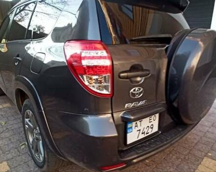 Сірий Тойота РАВ 4, об'ємом двигуна 2.5 л та пробігом 219 тис. км за 13900 $, фото 5 на Automoto.ua