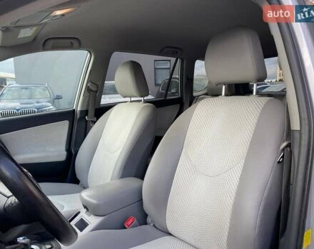 Тойота РАВ 4 2012 в Львове на Automoto.ua Серый Тойота РАВ 4, объемом двигателя 0 л и пробегом 142 тыс. км за 11500 $, фото 19 на Automoto.ua