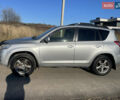 Сірий Тойота РАВ 4, об'ємом двигуна 2 л та пробігом 130 тис. км за 15500 $, фото 2 на Automoto.ua