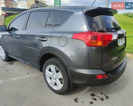 Сірий Тойота РАВ 4, об'ємом двигуна 2.49 л та пробігом 276 тис. км за 17250 $, фото 6 на Automoto.ua